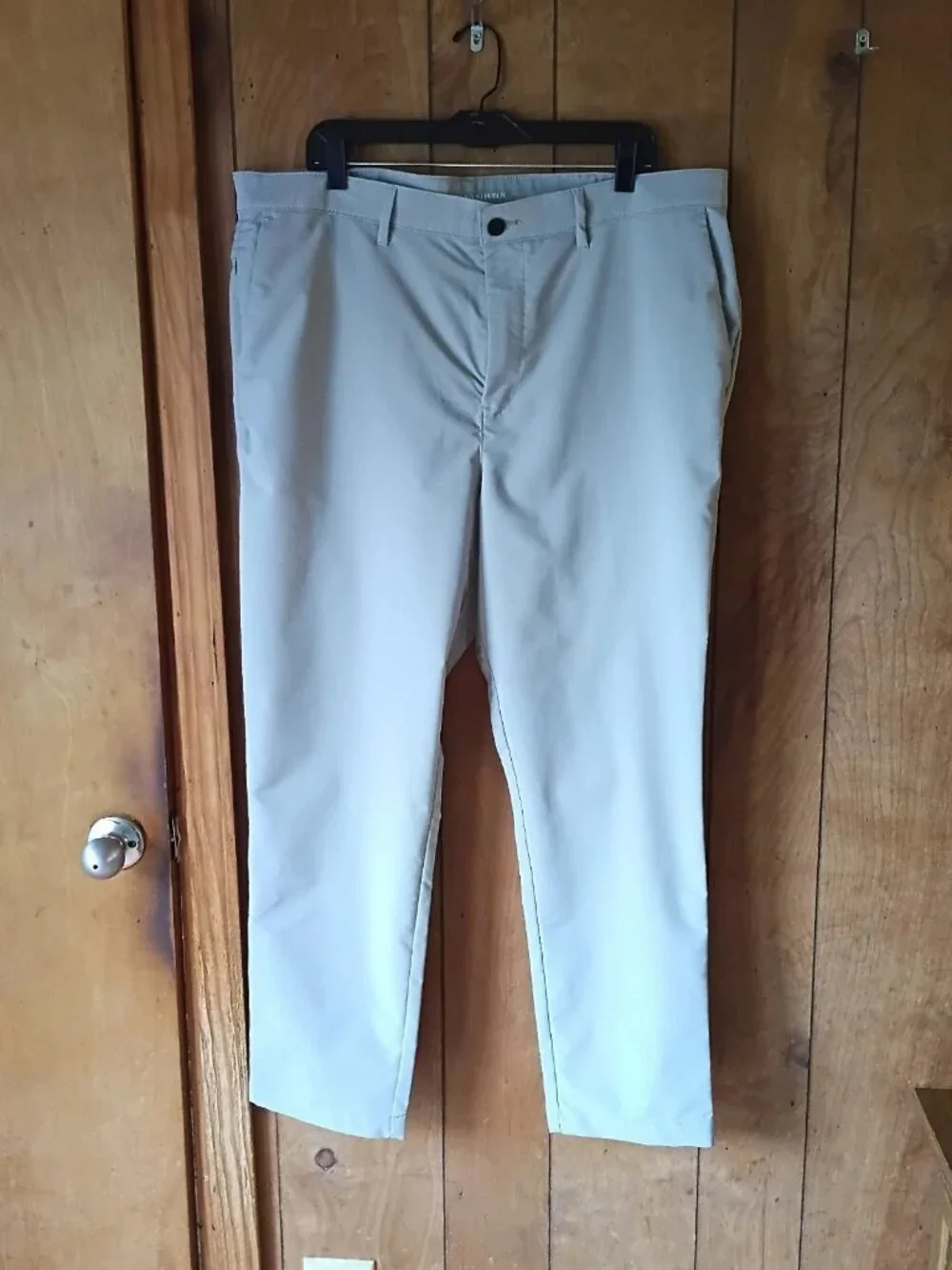 Banana Republic Men's Light Gray Dress Pants Size 40x30 Polyester Flat Front